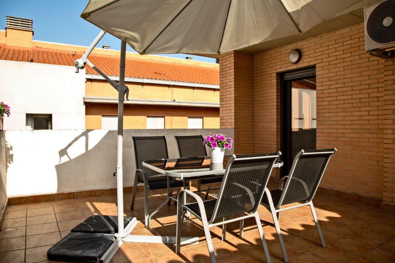 Apartamentos Mayoral Zaragoza Exterior foto