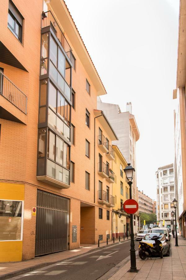 Apartamentos Mayoral Zaragoza Exterior foto